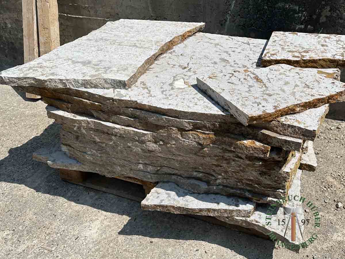 Bodenplatten - Muschelkalk Polygonalplatten gesägt 4 - Bpl-14801-01_03 - Steinbruch Huber